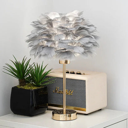 Romantic Feather Table Lamp