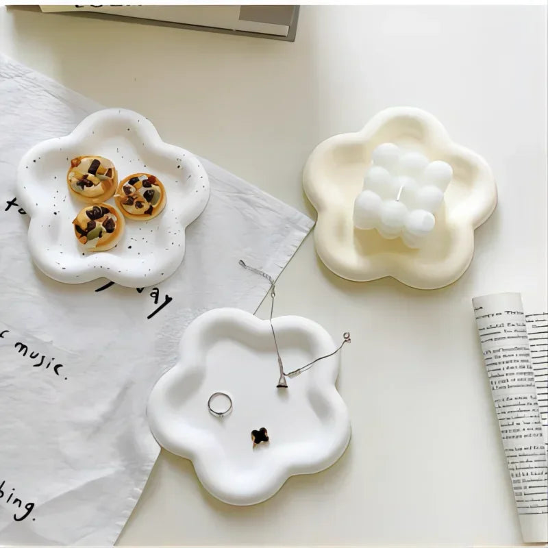 Flower-Shaped Jewelry Tray