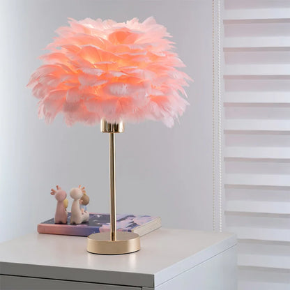 Romantic Feather Table Lamp